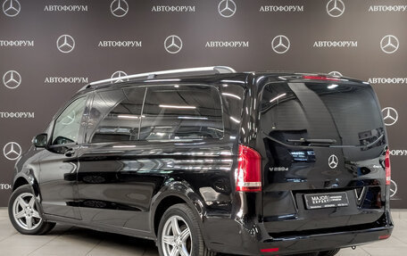 Mercedes-Benz V-Класс, 2017 год, 4 365 000 рублей, 7 фотография