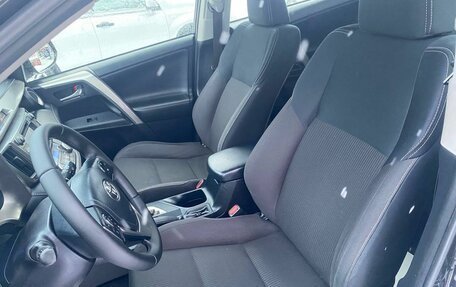 Toyota RAV4, 2015 год, 1 985 000 рублей, 20 фотография