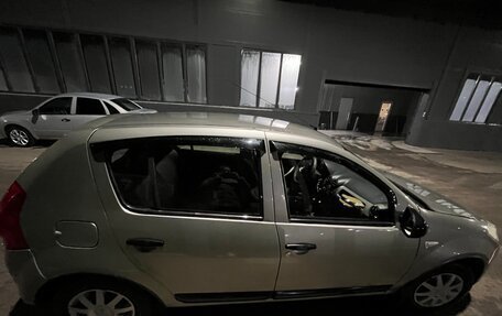 Renault Sandero I, 2010 год, 400 000 рублей, 6 фотография