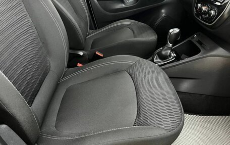 Renault Kaptur I рестайлинг, 2017 год, 1 349 000 рублей, 11 фотография