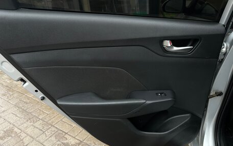 Hyundai Solaris II рестайлинг, 2018 год, 1 099 000 рублей, 9 фотография