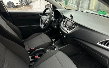 Hyundai Solaris II рестайлинг, 2018 год, 1 099 000 рублей, 14 фотография