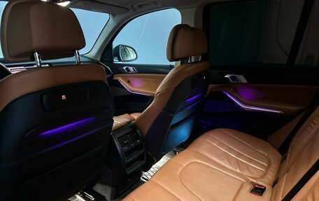 BMW X5, 2019 год, 5 850 000 рублей, 13 фотография