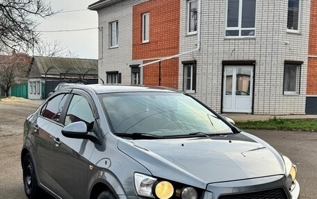 Chevrolet Aveo III, 2013 год, 560 000 рублей, 2 фотография