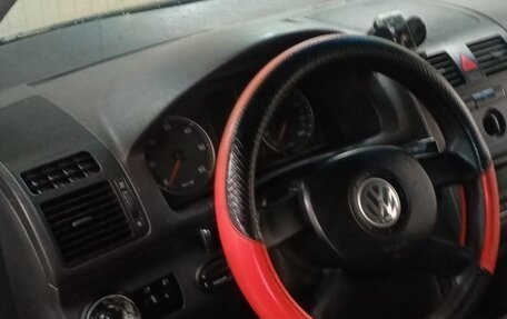 Volkswagen Touran III, 2004 год, 400 000 рублей, 10 фотография