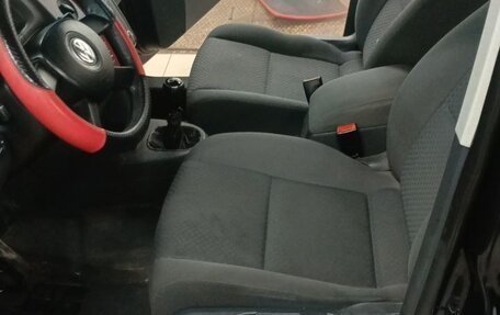 Volkswagen Touran III, 2004 год, 400 000 рублей, 11 фотография