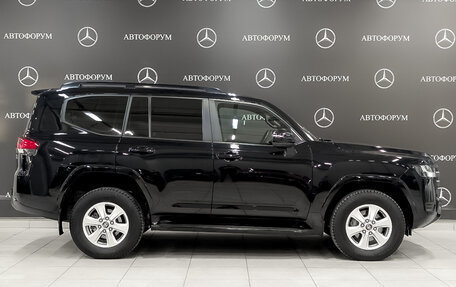 Toyota Land Cruiser, 2021 год, 9 500 000 рублей, 4 фотография