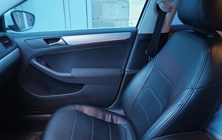 Volkswagen Jetta VI, 2012 год, 980 000 рублей, 11 фотография