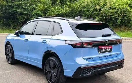 Volkswagen Tiguan, 2024 год, 4 980 998 рублей, 7 фотография