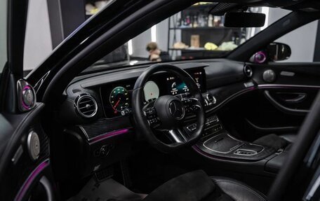 Mercedes-Benz E-Класс, 2020 год, 2 850 000 рублей, 8 фотография