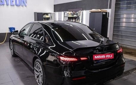 Mercedes-Benz E-Класс, 2020 год, 2 850 000 рублей, 5 фотография