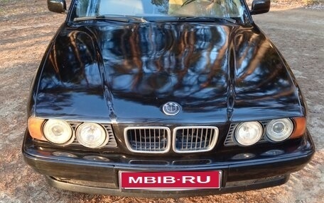BMW 5 серия, 1993 год, 450 000 рублей, 1 фотография