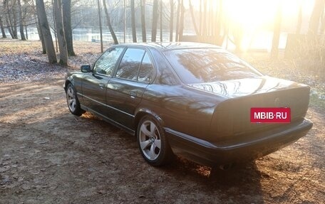 BMW 5 серия, 1993 год, 450 000 рублей, 4 фотография