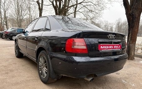 Audi A4, 1999 год, 250 000 рублей, 4 фотография