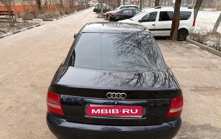 Audi A4, 1999 год, 250 000 рублей, 7 фотография