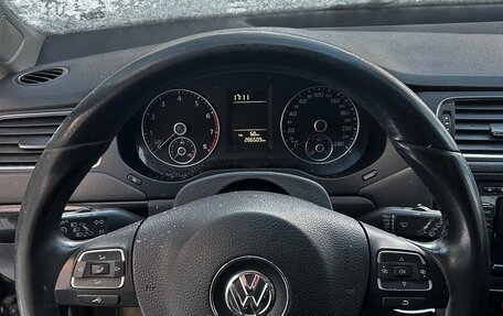 Volkswagen Jetta VI, 2011 год, 800 000 рублей, 10 фотография