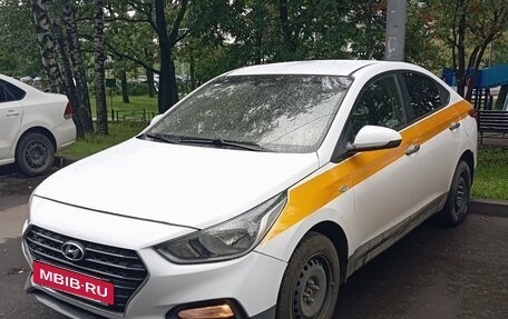 Hyundai Solaris II рестайлинг, 2018 год, 760 000 рублей, 1 фотография