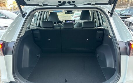 Toyota RAV4, 2025 год, 4 350 000 рублей, 23 фотография