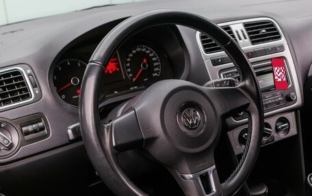 Volkswagen Polo VI (EU Market), 2013 год, 1 099 000 рублей, 16 фотография