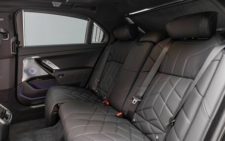 BMW 7 серия, 2025 год, 21 990 000 рублей, 15 фотография