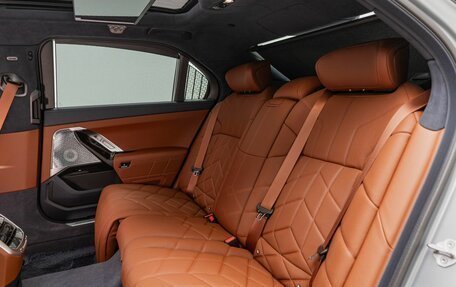 BMW 7 серия, 2025 год, 25 990 000 рублей, 36 фотография