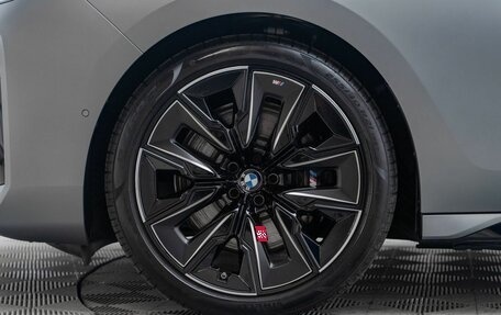 BMW 7 серия, 2025 год, 25 990 000 рублей, 40 фотография