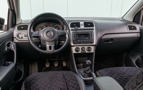 Volkswagen Polo VI (EU Market), 2013 год, 849 000 рублей, 10 фотография