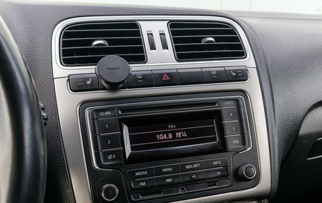 Volkswagen Polo VI (EU Market), 2013 год, 849 000 рублей, 18 фотография