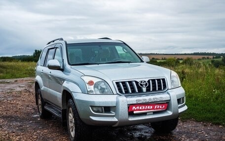 Toyota Land Cruiser Prado 120 рестайлинг, 2003 год, 2 фотография