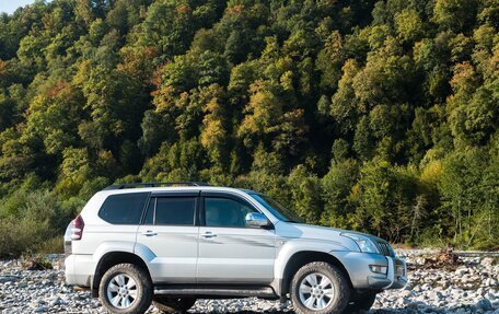 Toyota Land Cruiser Prado 120 рестайлинг, 2003 год, 6 фотография