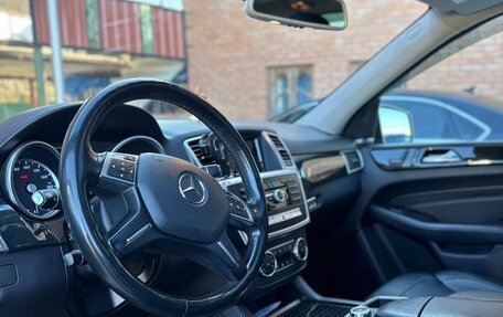 Mercedes-Benz M-Класс, 2015 год, 1 950 000 рублей, 7 фотография