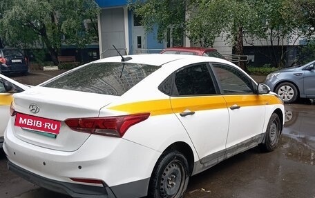 Hyundai Solaris II рестайлинг, 2018 год, 760 000 рублей, 5 фотография