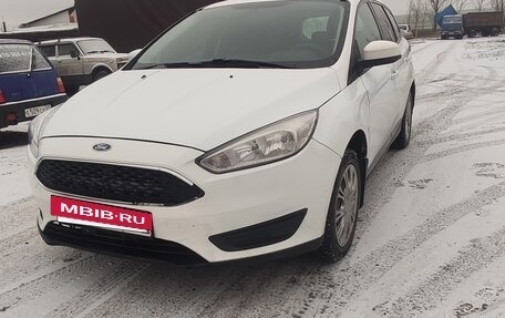 Ford Focus III, 2017 год, 470 000 рублей, 2 фотография