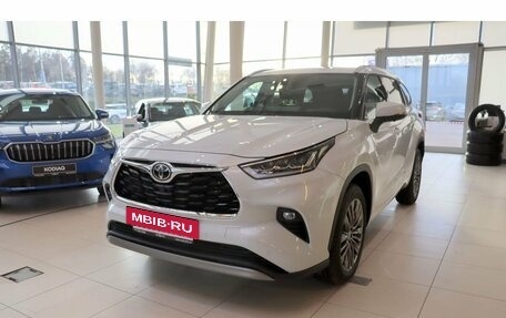 Toyota Highlander, 2025 год, 5 700 000 рублей, 3 фотография