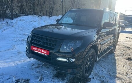 Mitsubishi Pajero IV, 2020 год, 4 300 000 рублей, 2 фотография