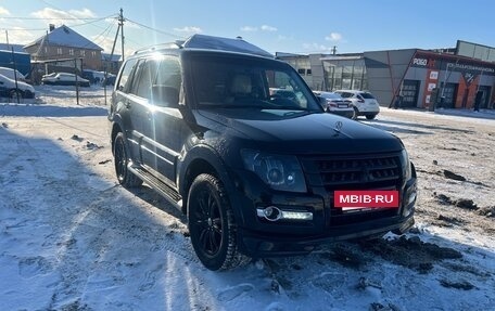 Mitsubishi Pajero IV, 2020 год, 4 300 000 рублей, 3 фотография