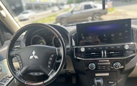 Mitsubishi Pajero IV, 2020 год, 4 300 000 рублей, 27 фотография