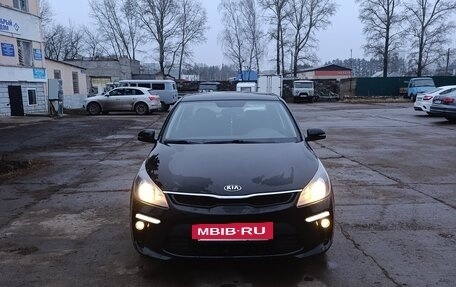 KIA Rio IV, 2017 год, 1 050 000 рублей, 2 фотография