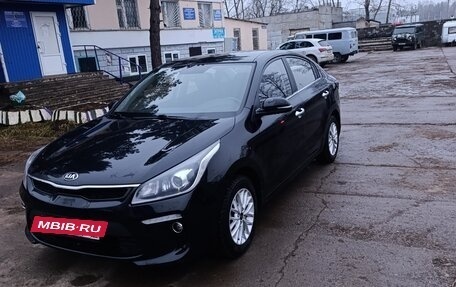 KIA Rio IV, 2017 год, 1 050 000 рублей, 4 фотография