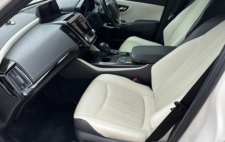 Toyota Crown, 2018 год, 3 200 000 рублей, 16 фотография