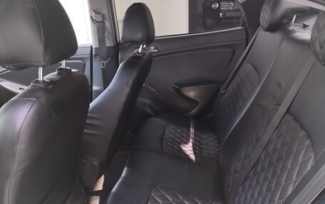 Hyundai Solaris II рестайлинг, 2016 год, 590 000 рублей, 15 фотография