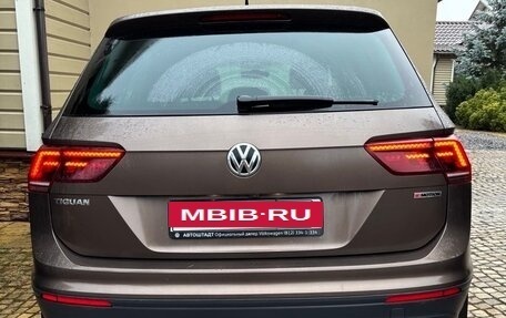 Volkswagen Tiguan I, 2018 год, 2 500 000 рублей, 3 фотография