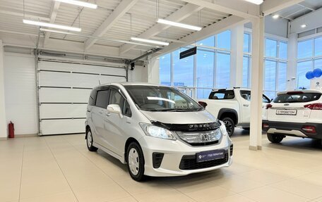 Honda Freed I, 2012 год, 1 249 999 рублей, 8 фотография