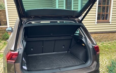 Volkswagen Tiguan I, 2018 год, 2 500 000 рублей, 14 фотография