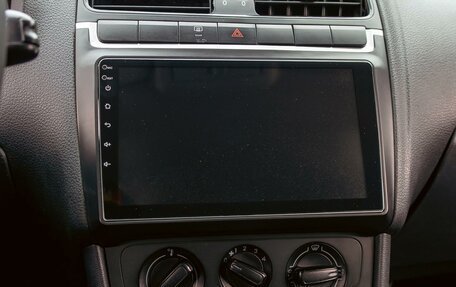 Volkswagen Polo VI (EU Market), 2016 год, 895 000 рублей, 14 фотография