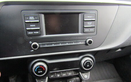 KIA Rio IV, 2021 год, 1 469 000 рублей, 12 фотография