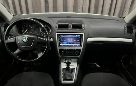Skoda Octavia, 2011 год, 769 888 рублей, 9 фотография