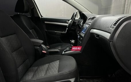 Skoda Octavia, 2011 год, 769 888 рублей, 12 фотография