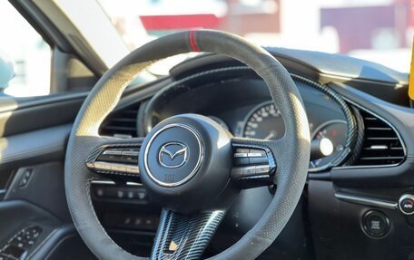 Mazda 3, 2021 год, 2 100 000 рублей, 18 фотография