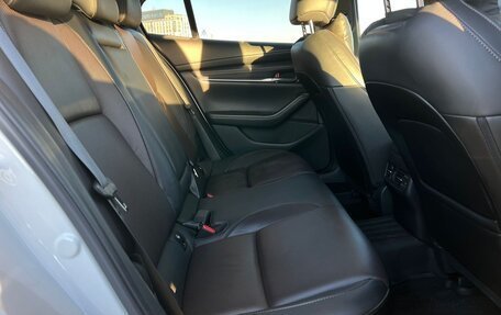 Mazda 3, 2021 год, 2 100 000 рублей, 25 фотография